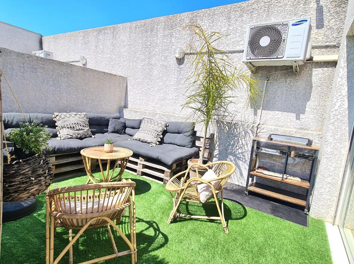 Appartcosy Emplacement Ideal Avec Terrasse & Parking Prive Nîmes Exterior photo